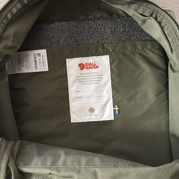 Fjallraven Kanken Backpack - Picture 3 of 4
